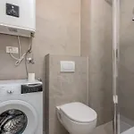 Apartment Modern And Comfortable In *