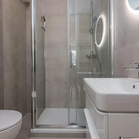 דירה Modern And Comfortable In